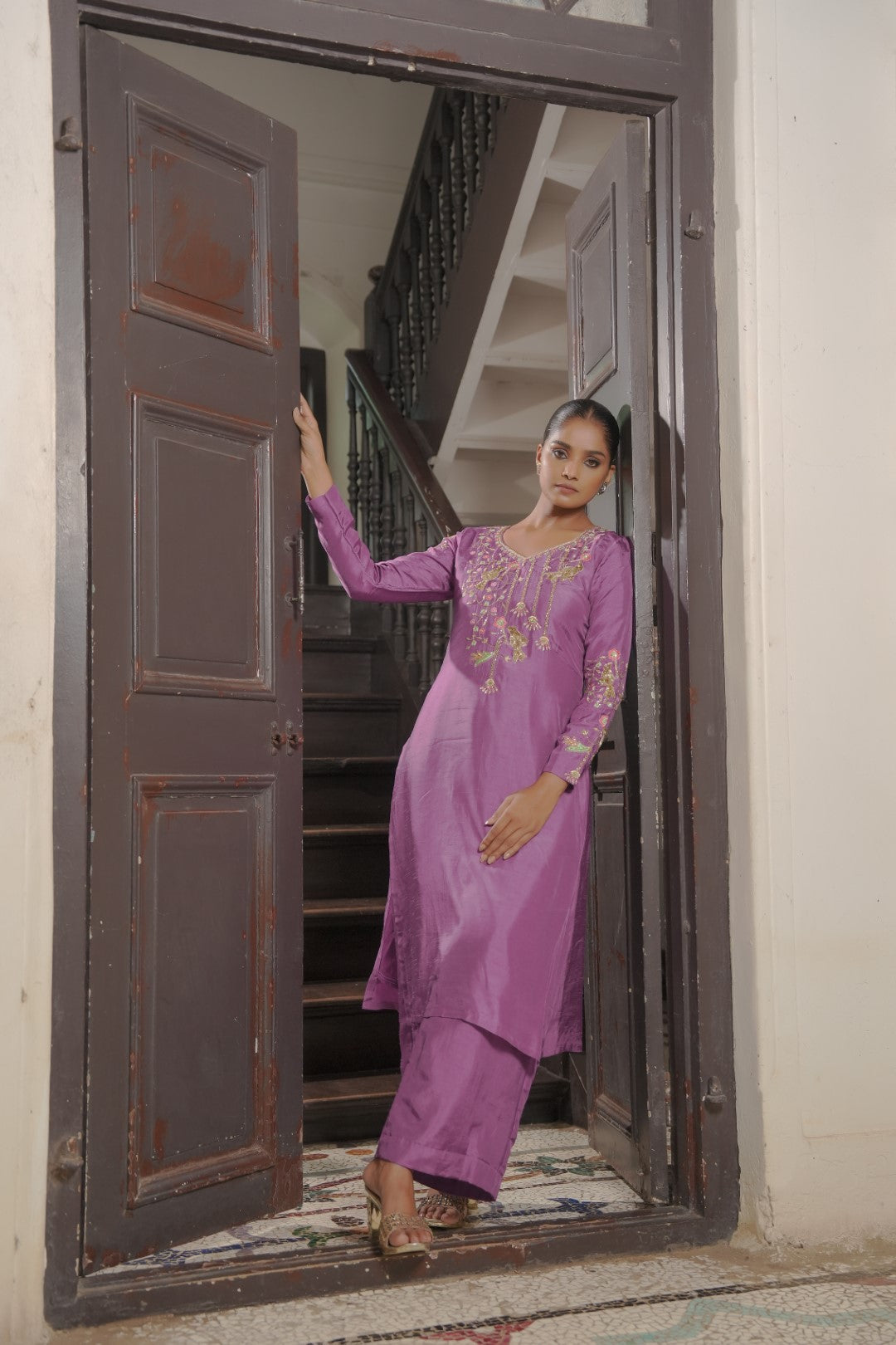 PURPLE DREES