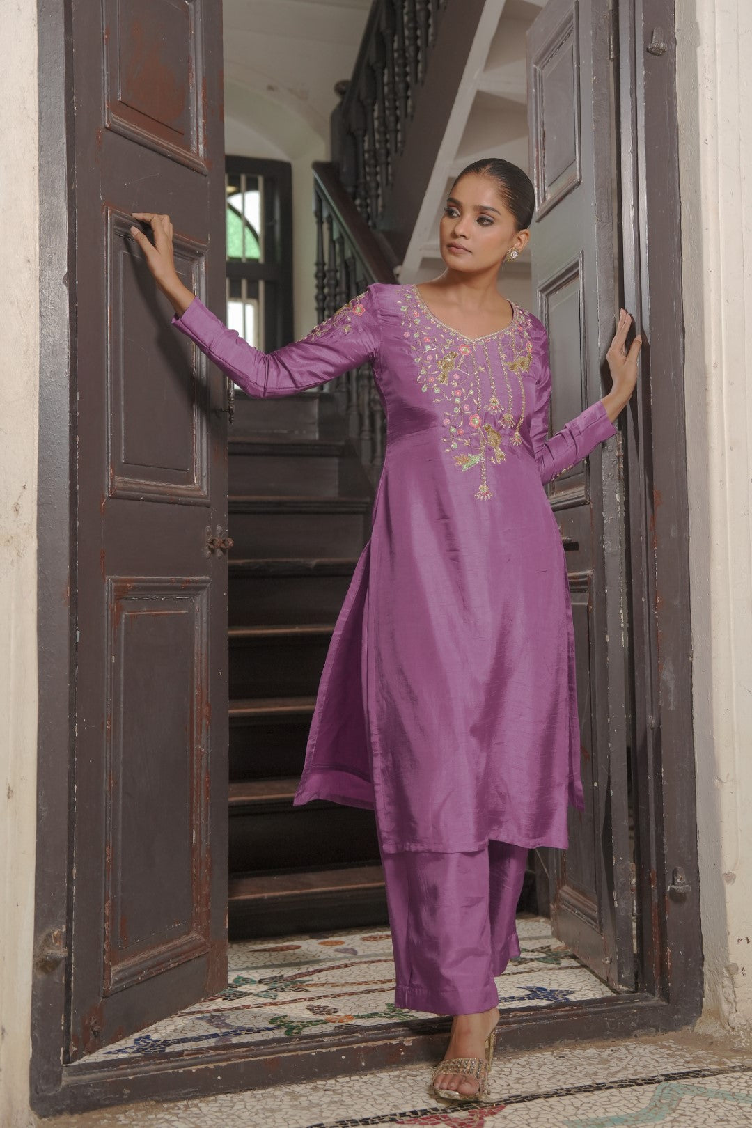 PURPLE DREES