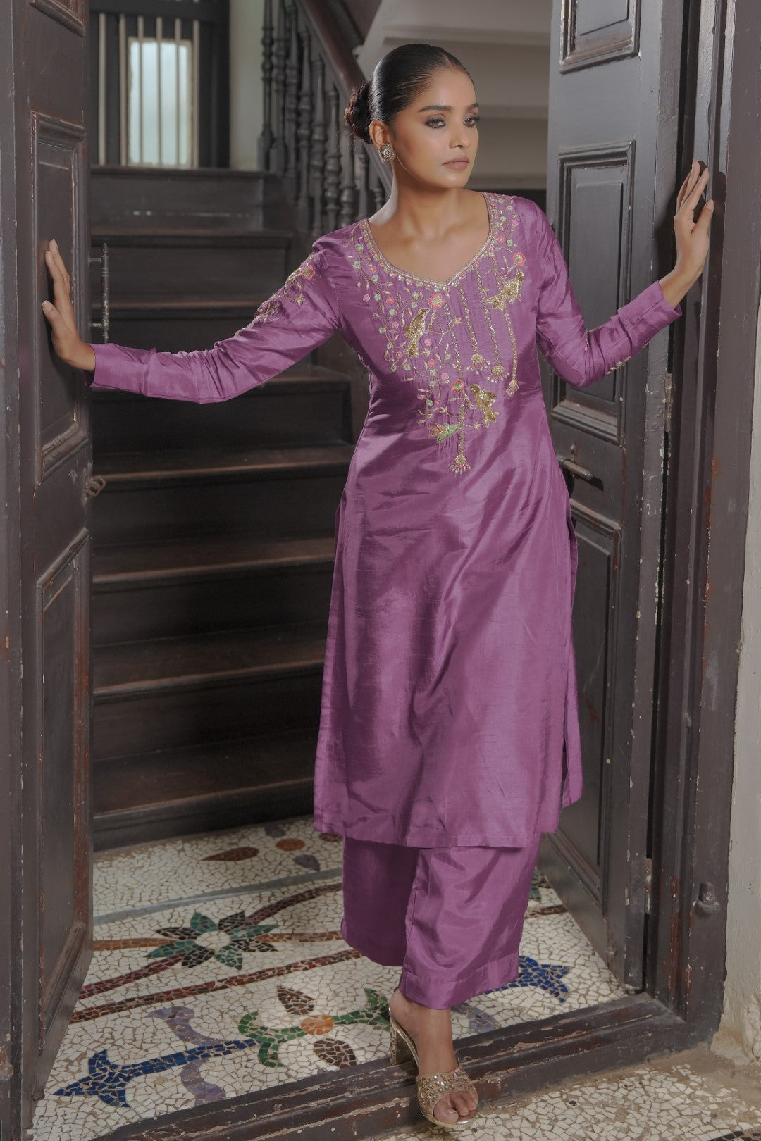 PURPLE DREES