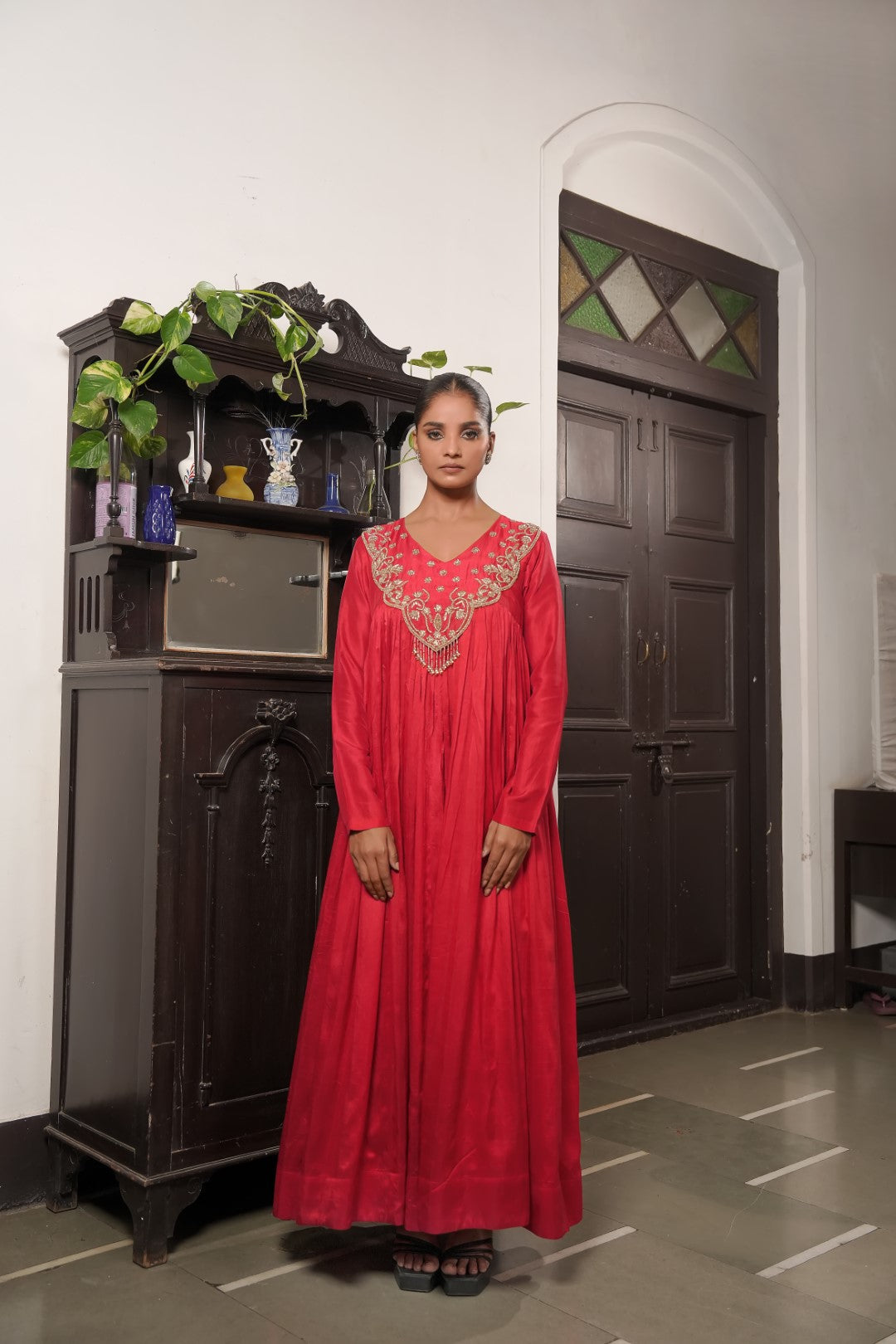 GOWN RED DREES