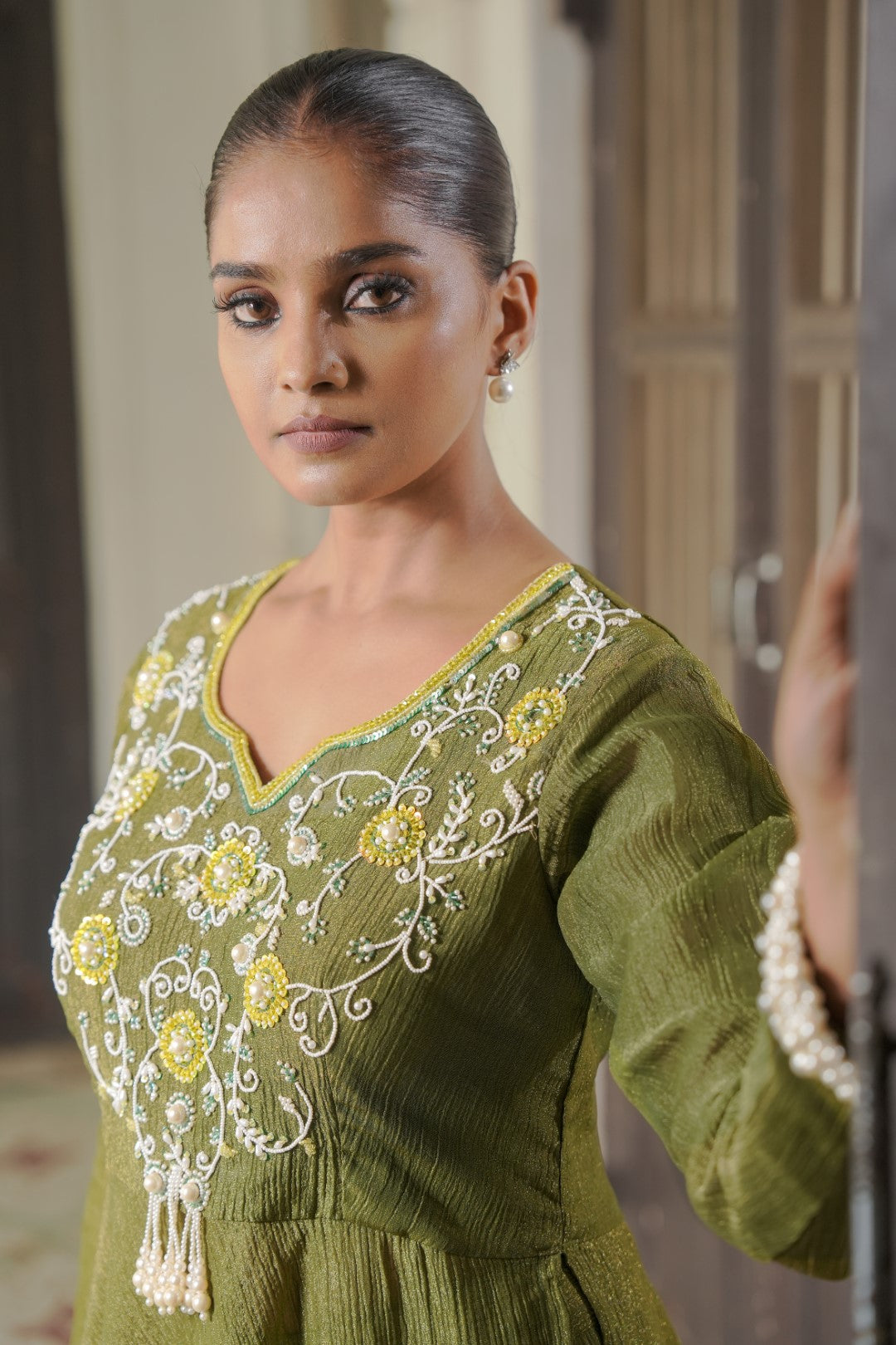 MEHANDI  CRUSH DREES