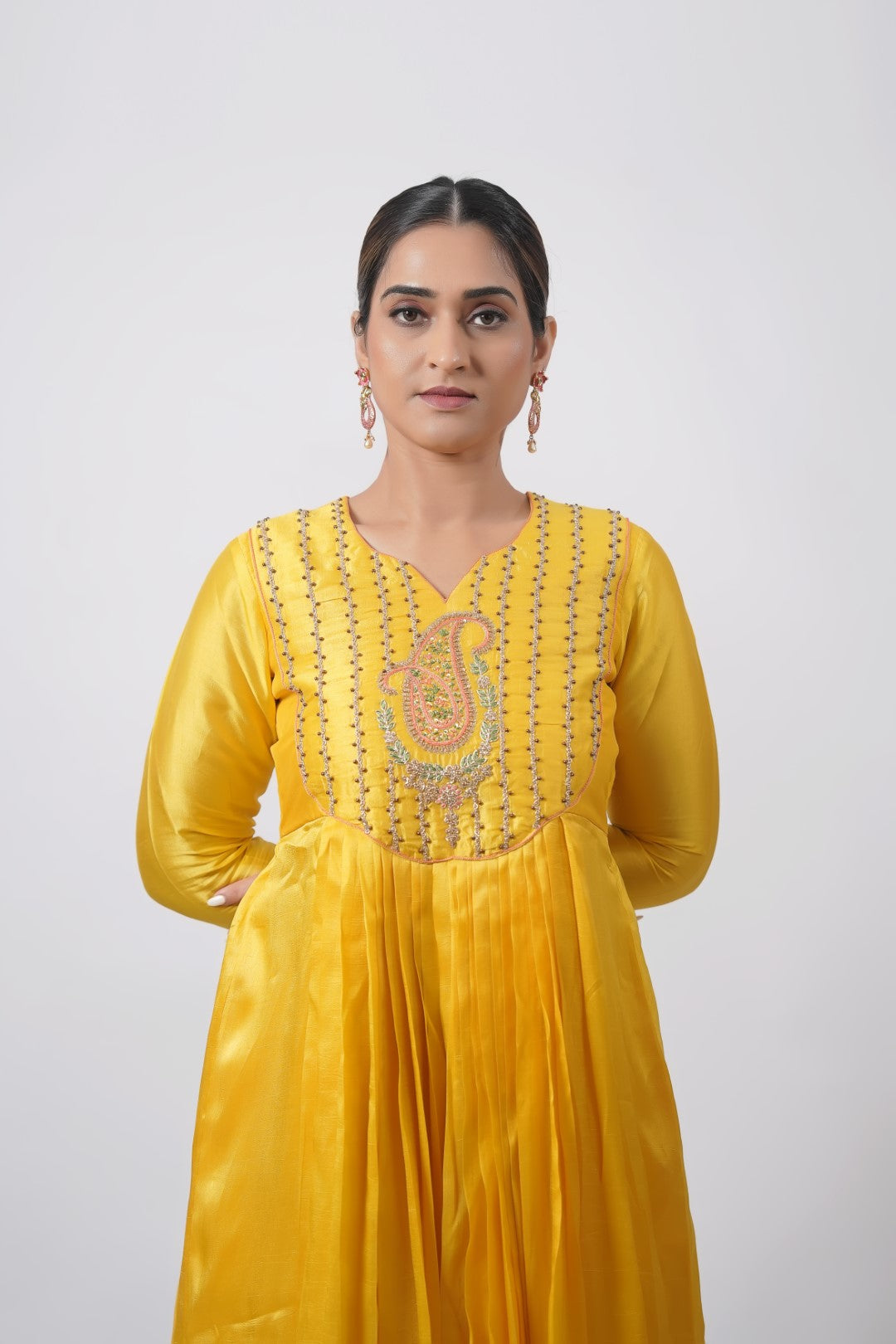 MUSTRAD YELLOW SILK KURTA SET DREES