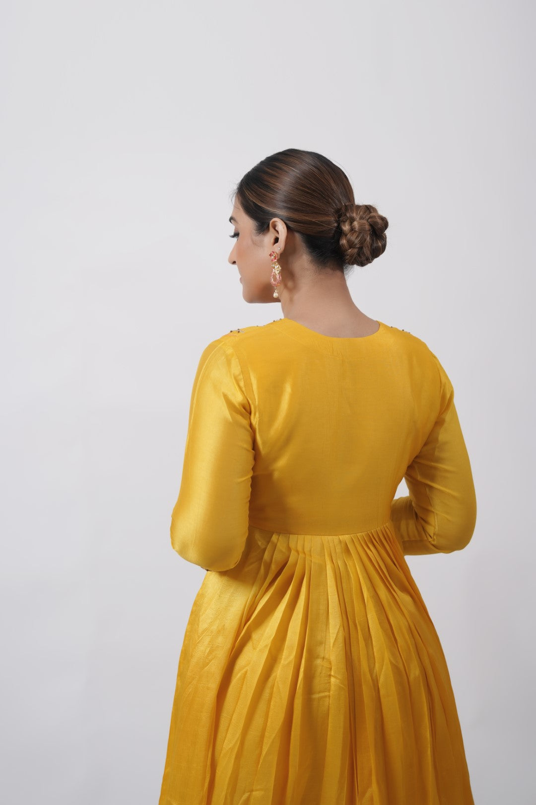 MUSTRAD YELLOW SILK KURTA SET DREES
